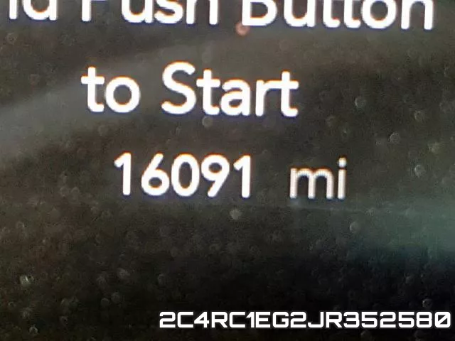 2C4RC1EG2JR352580 фото 9