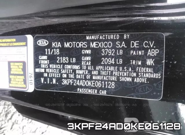 3KPF24AD0KE061128 фото 9
