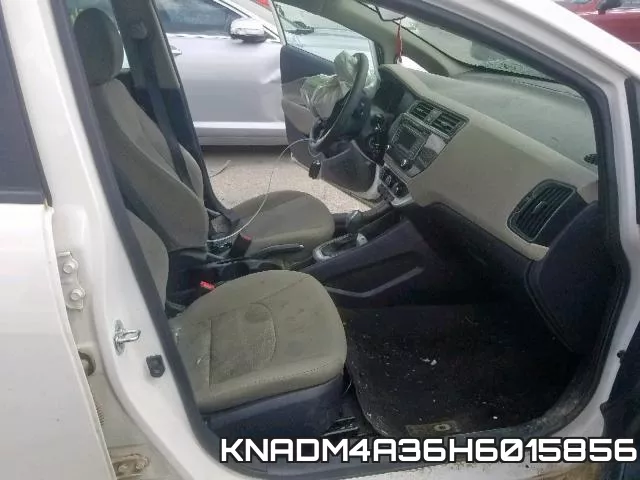 KNADM4A36H6015856 фото 5
