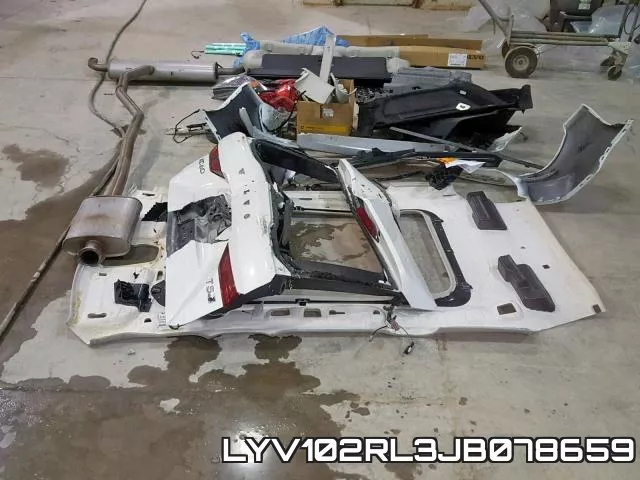 LYV102RL3JB078659 фото 10