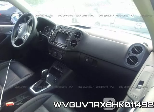 WVGUV7AX8HK011492 фото 6