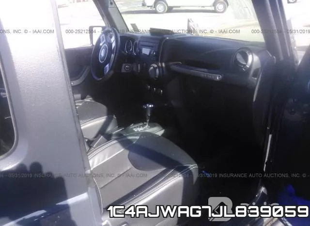 1C4AJWAG7JL839059 фото 6