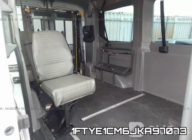 1FTYE1CM6JKA97073 фото 8