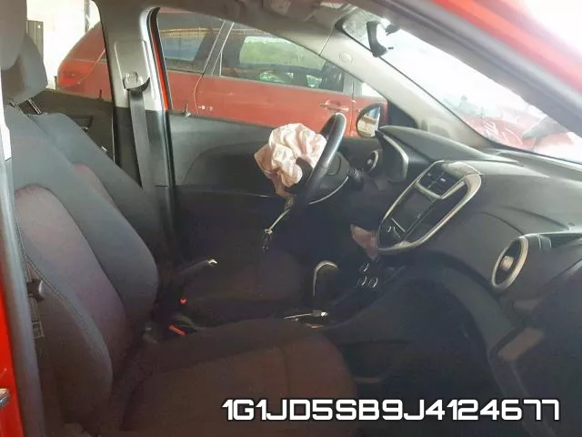 1G1JD5SB9J4124677 фото 6