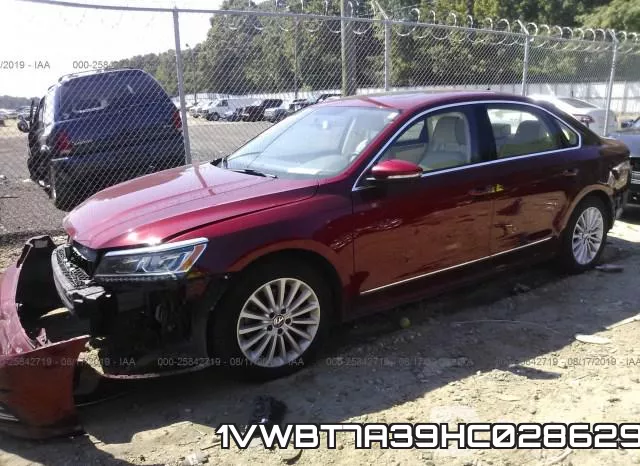1VWBT7A39HC028629 фото 3