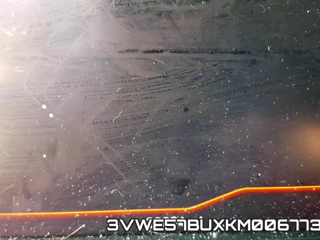 3VWE57BUXKM006773 фото 9