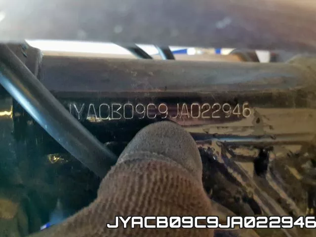 JYACB09C9JA022946 фото 2
