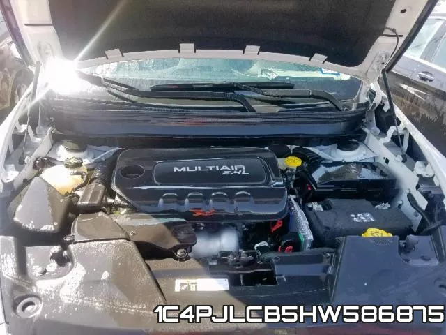 1C4PJLCB5HW586875 фото 7