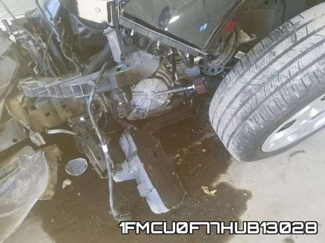1FMCU0F77HUB13028 фото 10