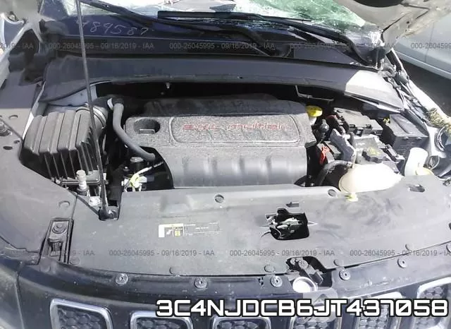 3C4NJDCB6JT437058 фото 2