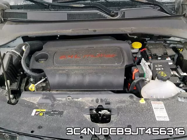 3C4NJDCB9JT456316 фото 8