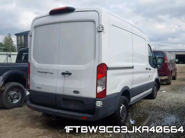 1FTBW9CG3JKA40664 фото 5