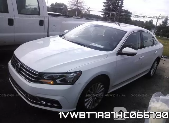 1VWBT7A37HC065730 фото 3