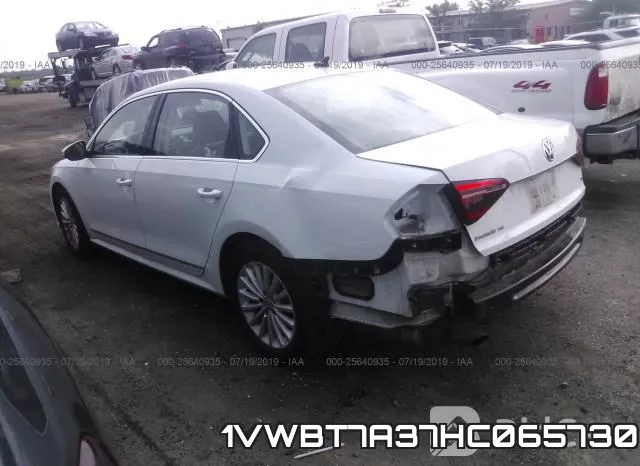 1VWBT7A37HC065730 фото 4