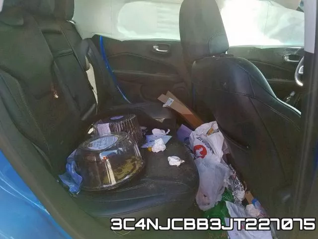 3C4NJCBB3JT227075 фото 7