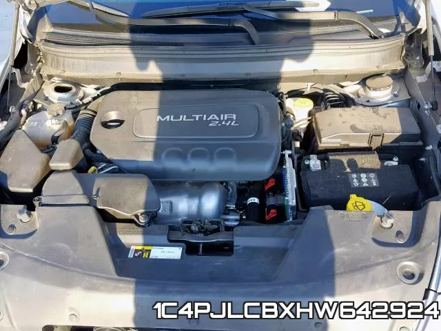 1C4PJLCBXHW642924 фото 8