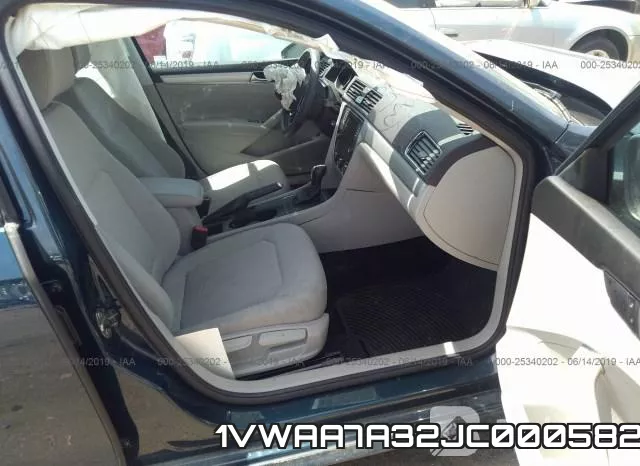 1VWAA7A32JC000582 фото 6