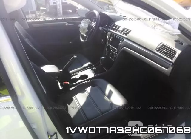 1VWDT7A32HC067068 фото 6