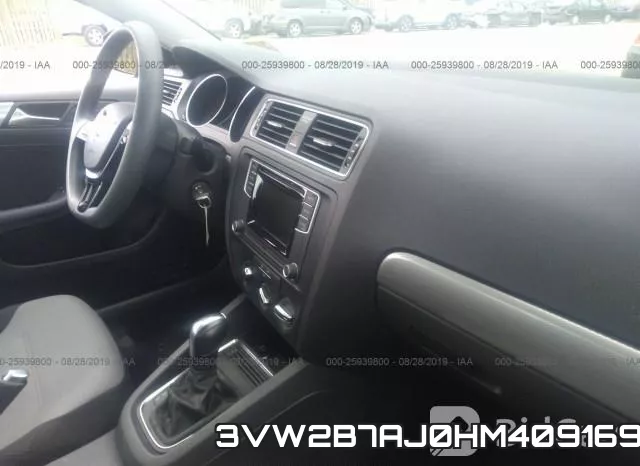 3VW2B7AJ0HM409169 фото 6