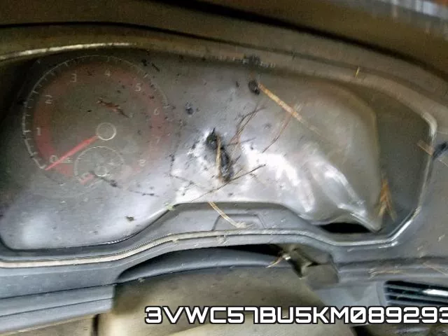 3VWC57BU5KM089293 фото 9