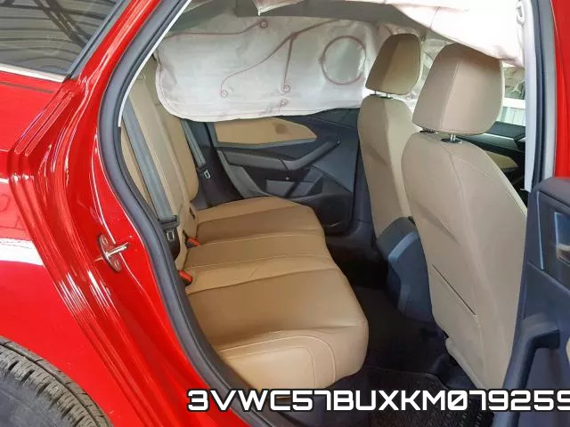 3VWC57BUXKM079259 фото 7
