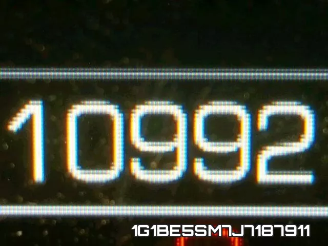 1G1BE5SM7J7187911 фото 8