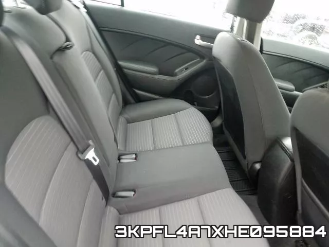 3KPFL4A7XHE095884 фото 7