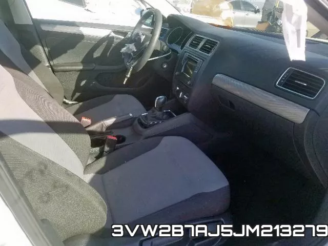 3VW2B7AJ5JM213279 фото 7