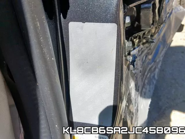 KL8CB6SA2JC458096 фото 2
