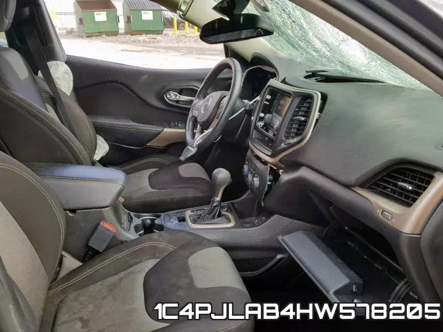 1C4PJLAB4HW578205 фото 6