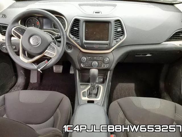 1C4PJLCB8HW653257 фото 10