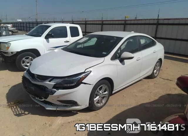 1G1BE5SM7H7161481 фото 3