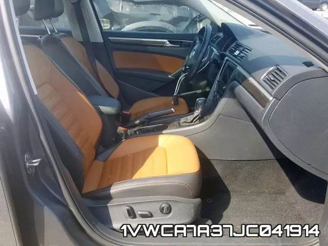 1VWCA7A37JC041914 фото 6