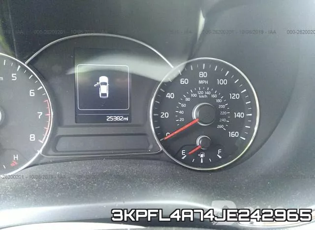 3KPFL4A74JE242965 фото 8