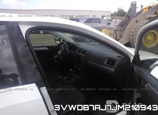 3VWDB7AJ7JM210943 фото 6