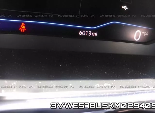 3VWE57BU5KM029409 фото 8