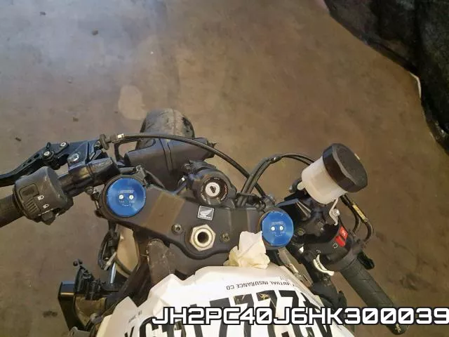 JH2PC40J6HK300039 фото 9