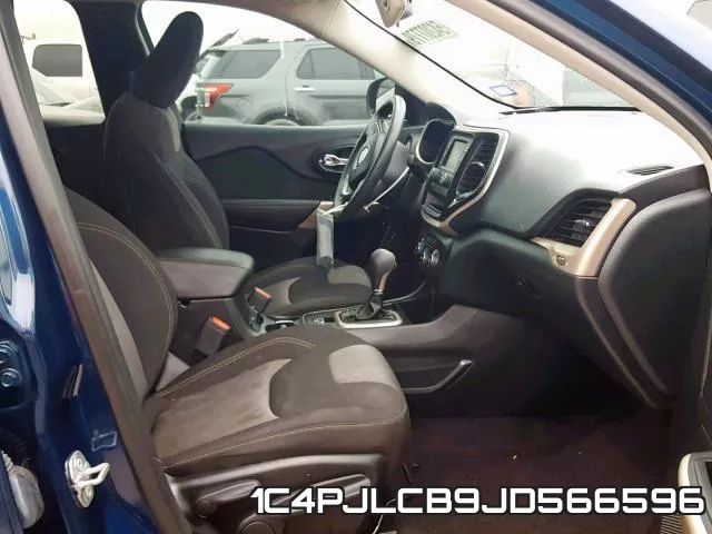 1C4PJLCB9JD566596 фото 6