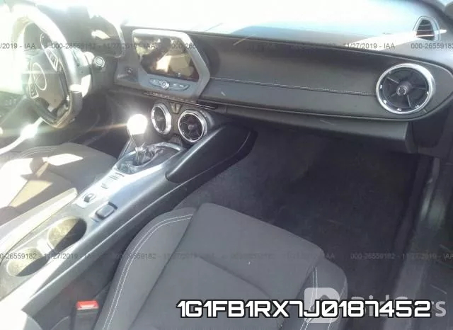 1G1FB1RX7J0187452 фото 6