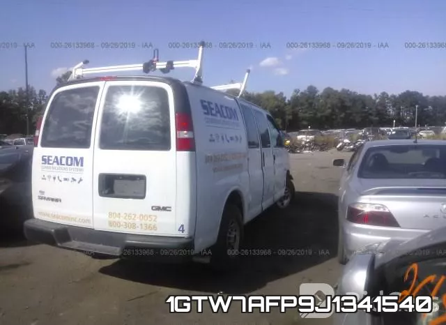 1GTW7AFP9J1341540 фото 5