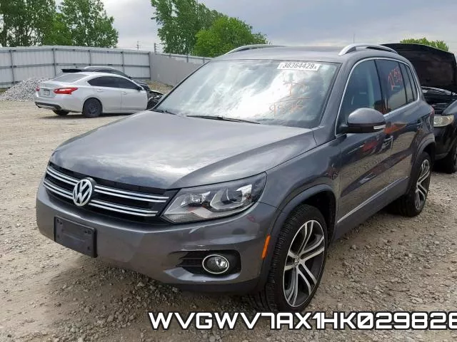 WVGWV7AX1HK029826 фото 3