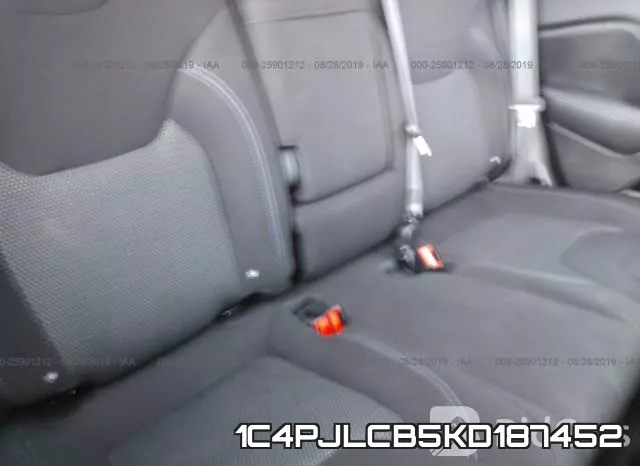 1C4PJLCB5KD187452 фото 8