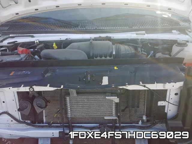 1FDXE4FS7HDC69029 фото 8