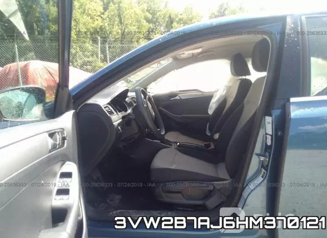 3VW2B7AJ6HM370121 фото 3