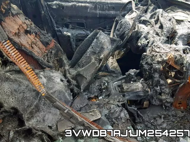 3VWDB7AJ1JM254257 фото 6