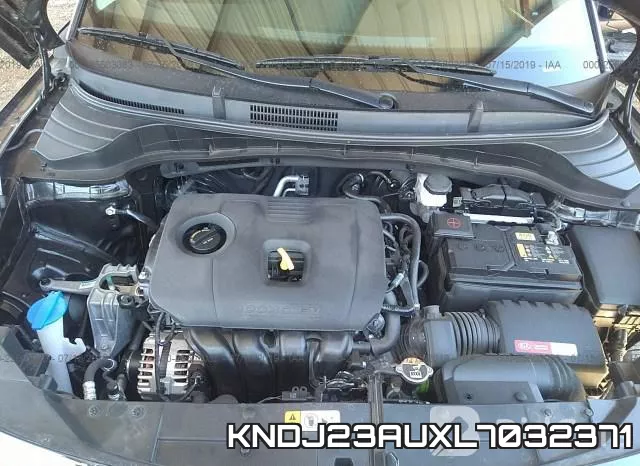 KNDJ23AUXL7032371 фото 2