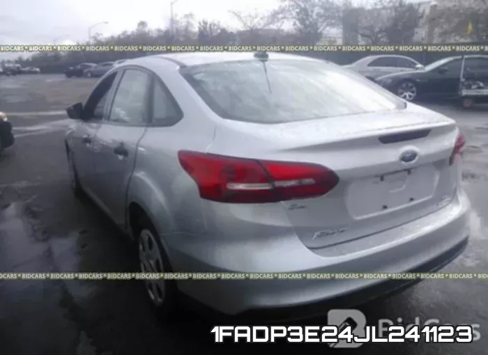 1FADP3E24JL241123 фото 4