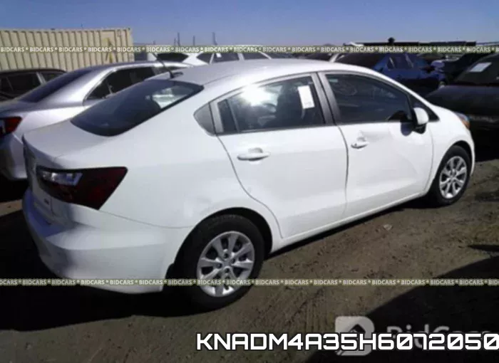 KNADM4A35H6072050 фото 5