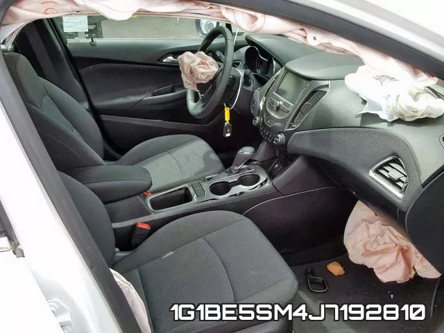 1G1BE5SM4J7192810 фото 6