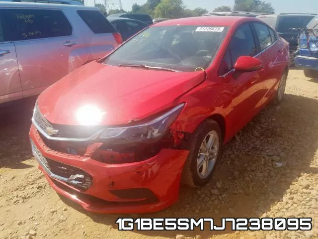 1G1BE5SM7J7238095 фото 2